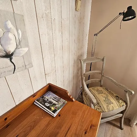Terrace, Covered Parking, And Downtown Within Walking Distance